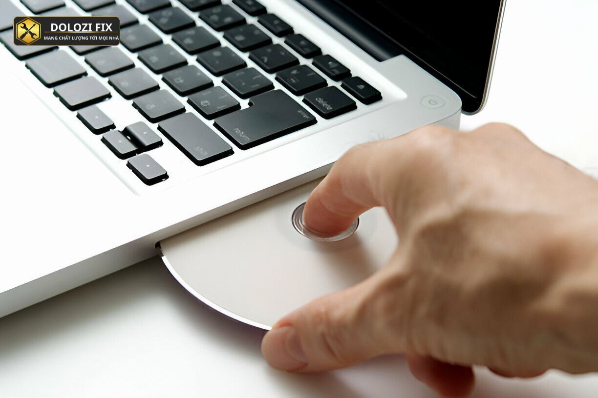 Thu Mua Macbook Tận Nơi Quận Phú Nhuận Thu Mua Macbook Tận Nơi Quận Phú Nhuận