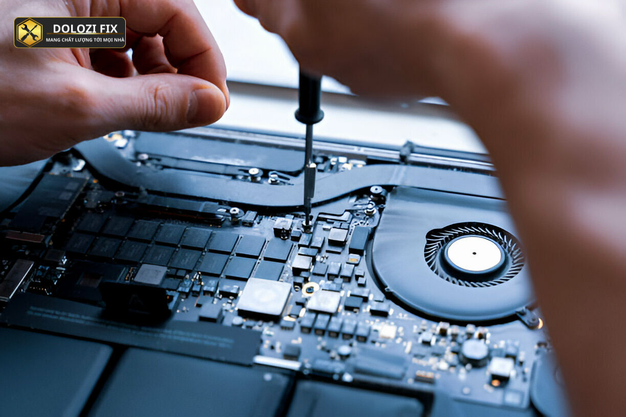 Liên hệ ngay để được hỗ trợ nhanh chóng Liên Hệ Sửa Macbook