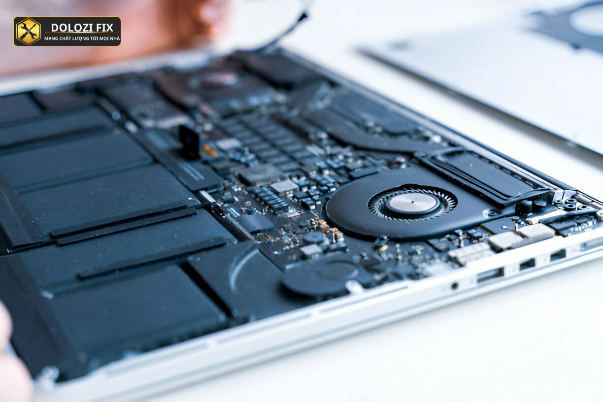 Bàn giao Macbook sau sửa chữa Bàn giao Macbook sau sửa chữa