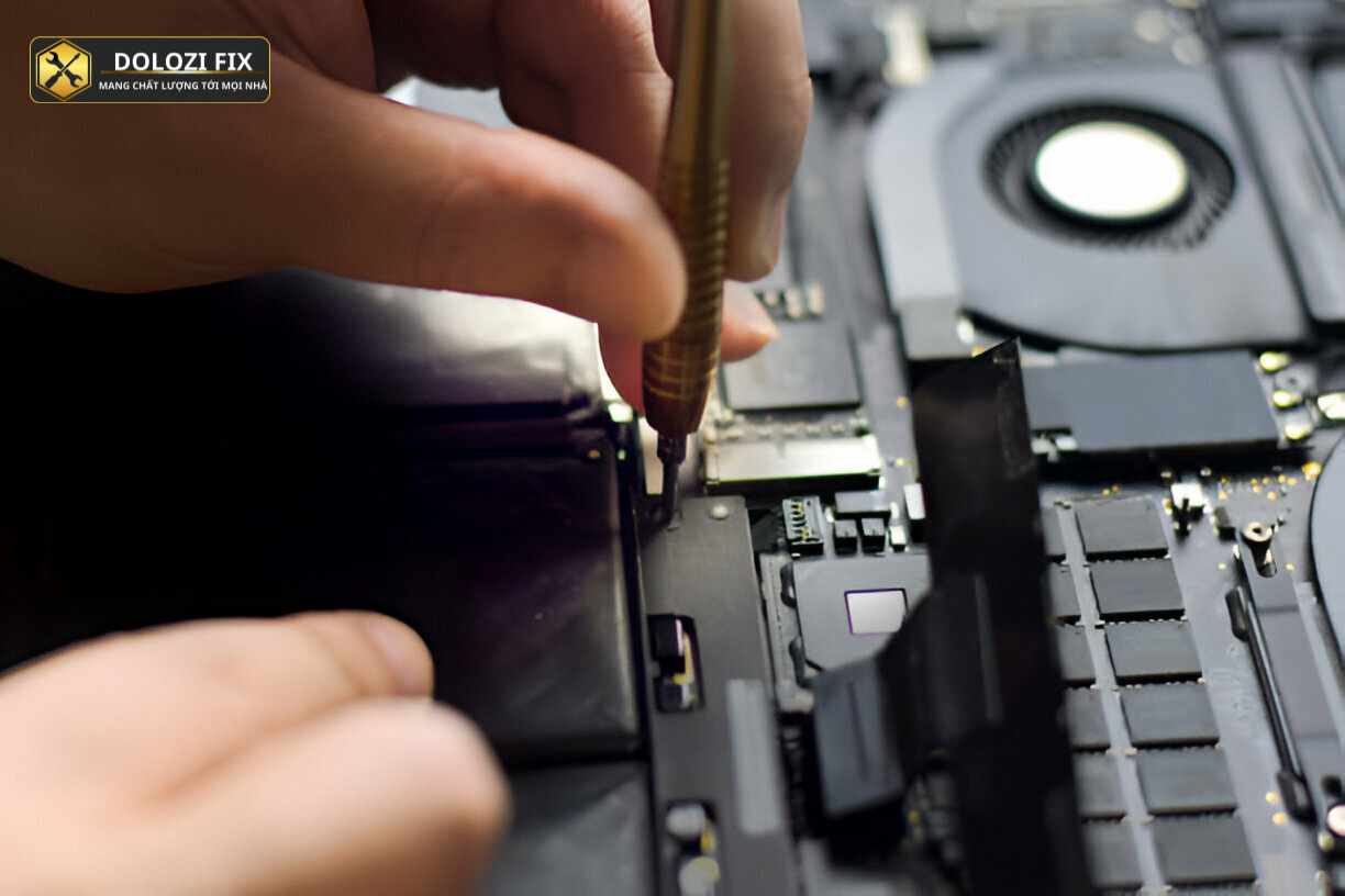 Quy trình sửa chữa Macbook chuyên nghiệp tại Quận 12 Quy trình sửa Macbook chuyên nghiệp