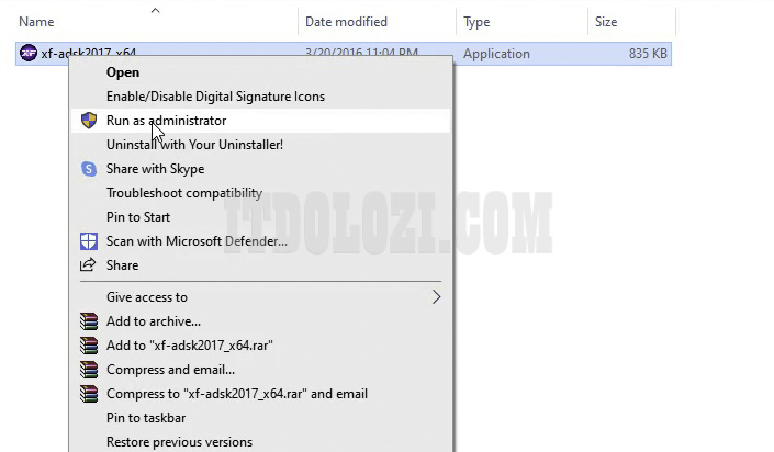 Chạy phần mềm kích hoạt với quyền Admin